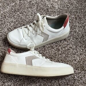 Dr. Scholl's White and Red Women's Sneakers